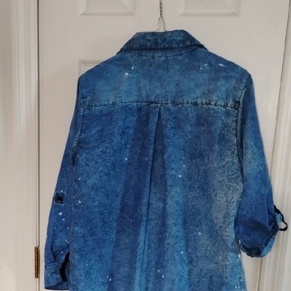 Blue Denim Button-Up Shirt L - Picture 7 of 7